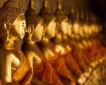 バンコク　観光　wat-arun　金の仏像